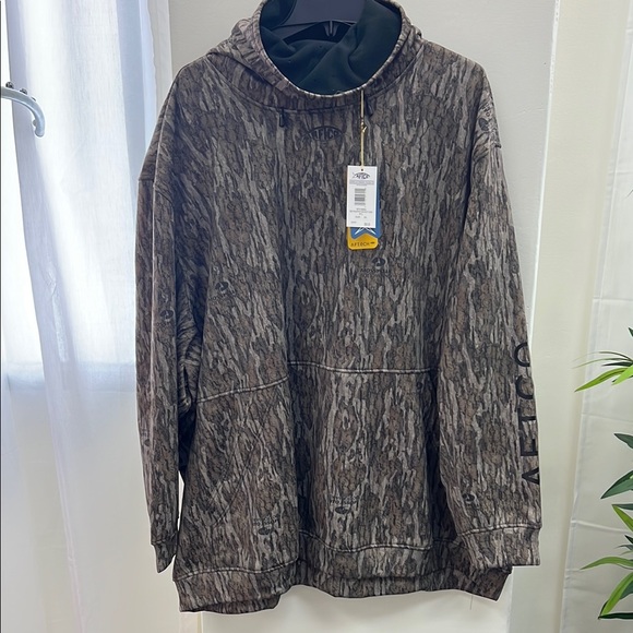 AFTCO Other - Brown and Black Mock Neck Pullover with Artistic Pattern